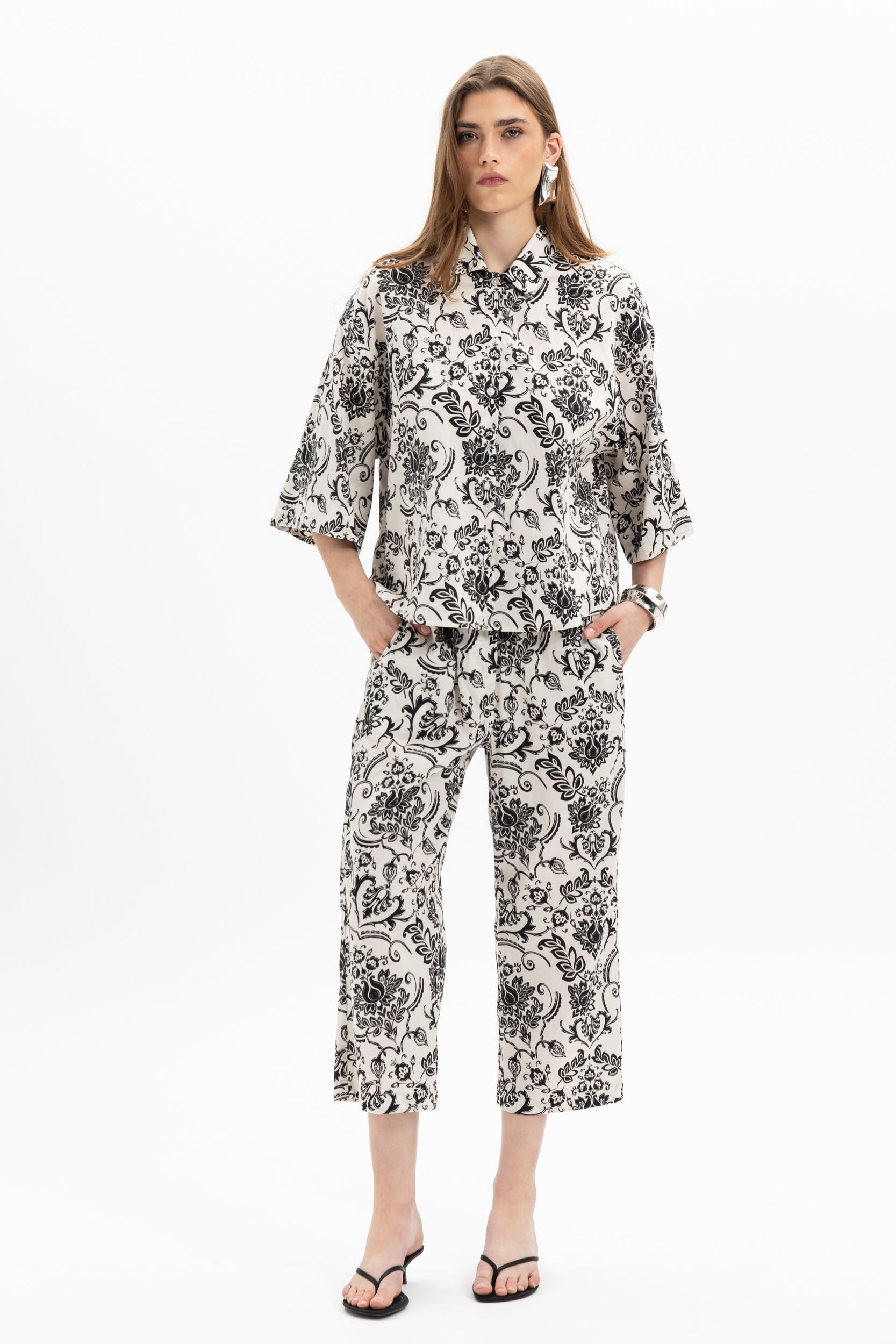 MyT oversized three-quarter shirt — MyT Spring-Summer 2026 collection
