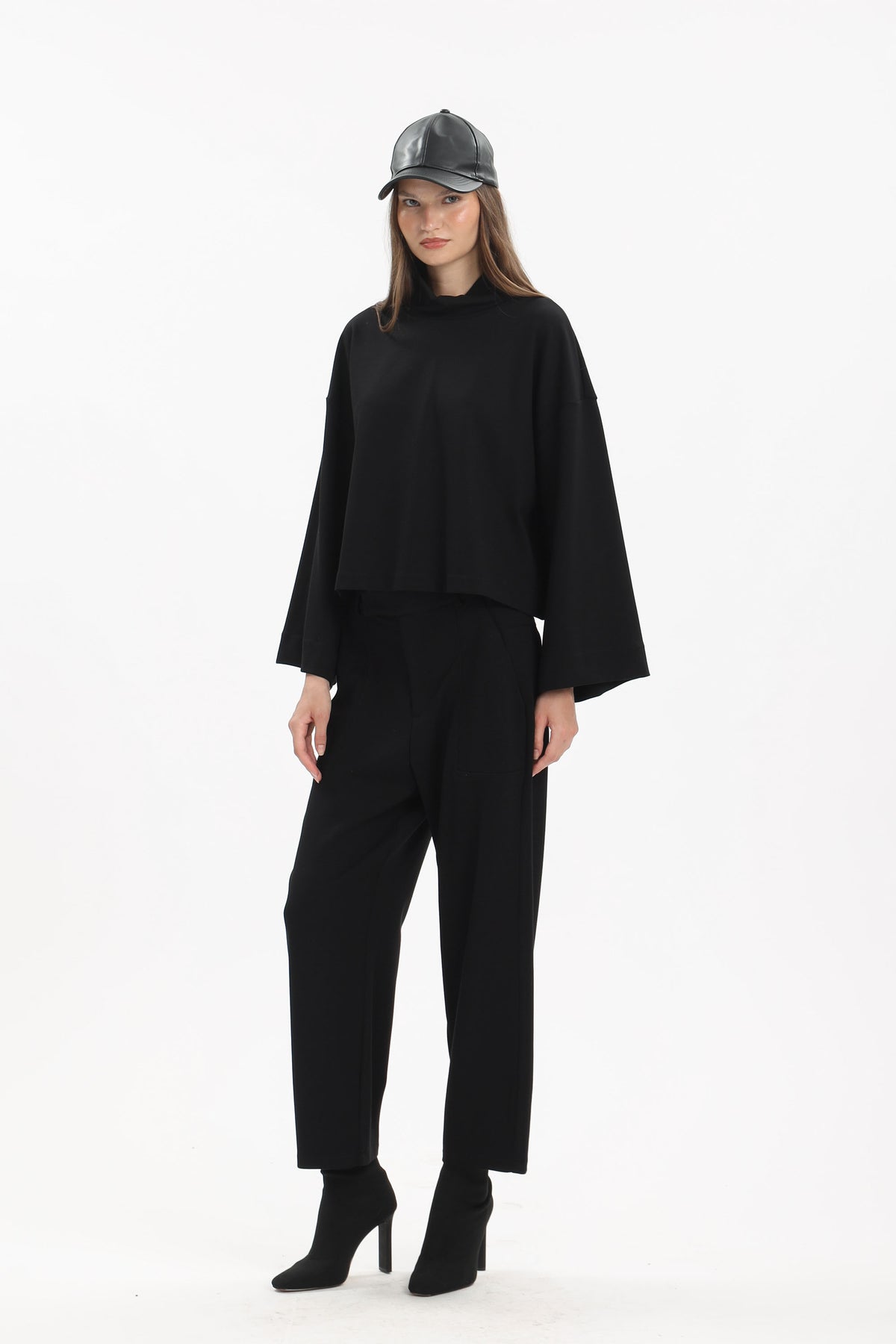 Boxy Wide-Sleeve Top - MYT Wearables Fall–Winter 2027